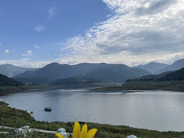 瓦屋山景區特色